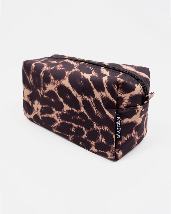 Anna Fiera Toiletry Bag