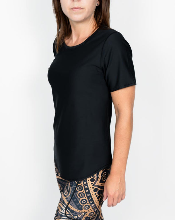 Vigga Fitted Black T-Shirt