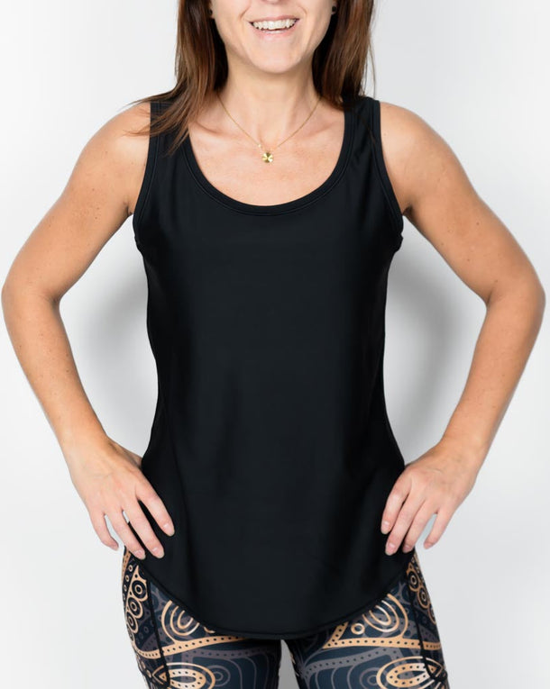 Vigga Fitted Black Top