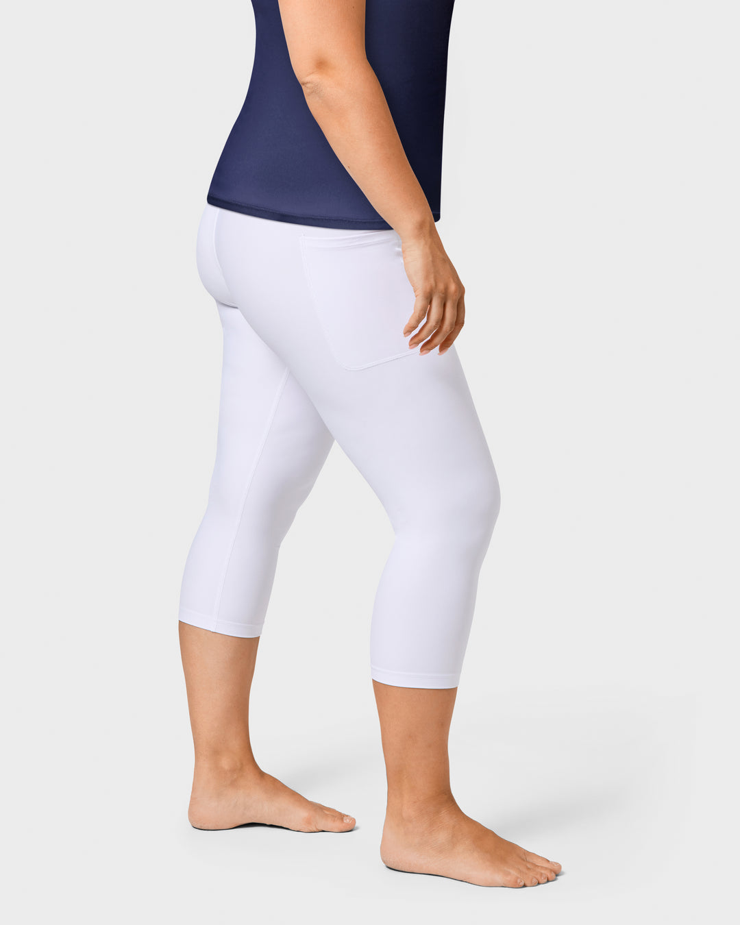 Signature White Capri